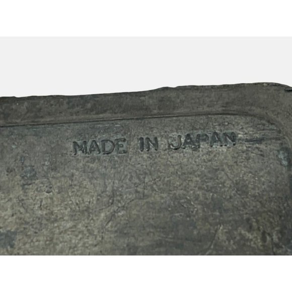 Hawaii Salt and Paper Shakers with Tray Metal Made in Japan Hula Dancers 2" Tall - Picture 4 of 9